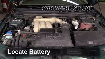 2005 Jaguar X-Type 3.0L V6 Sedan Batterie Changement